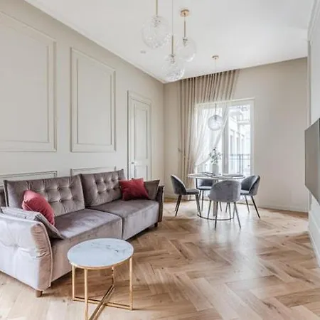 Luxury In City Centre