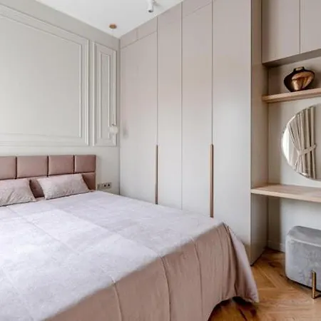 Luxury In City Centre Apartment